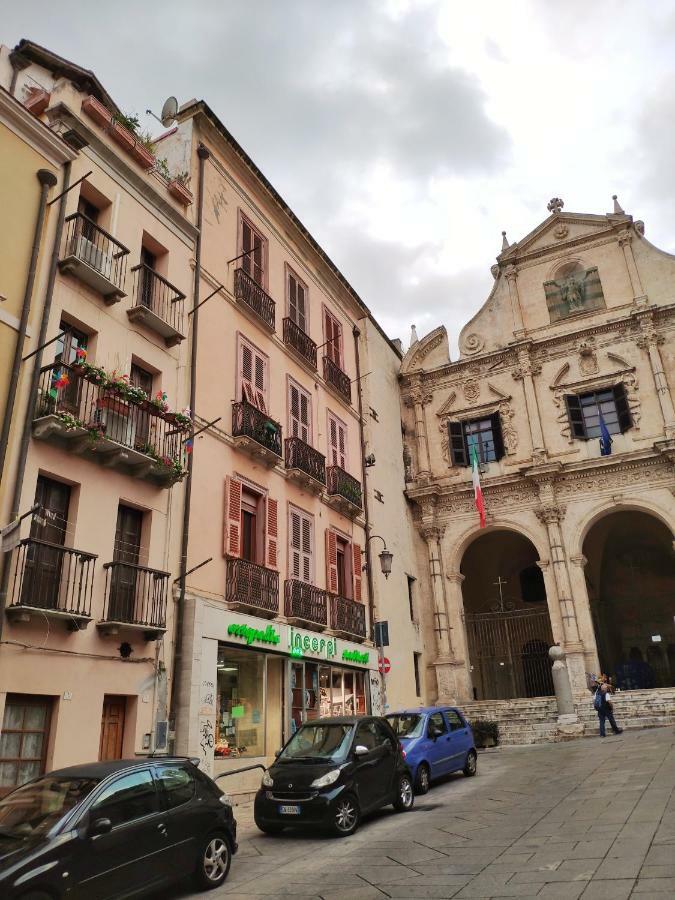 Appartamento Domu 'E Casteddu Cagliari Esterno foto